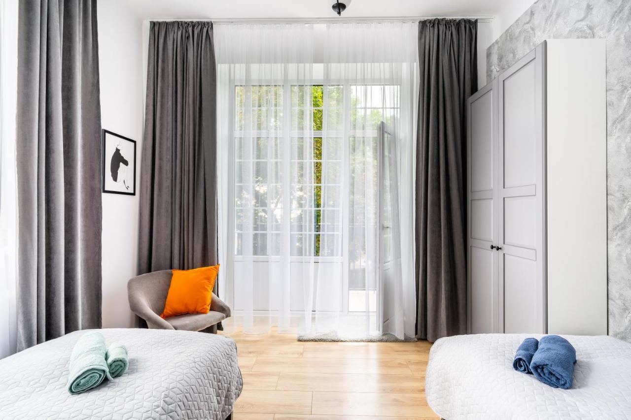 Pod Arkadami Appartement Warschau Buitenkant foto